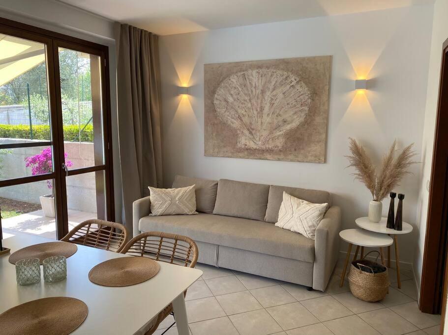 Oliva Mit Seeblick Apartament *